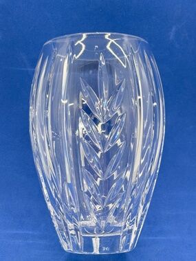 Ceskci Poland Signed 6.25" Heavy Lead Crystal Vase w Hand-Cut Faceted Patterns